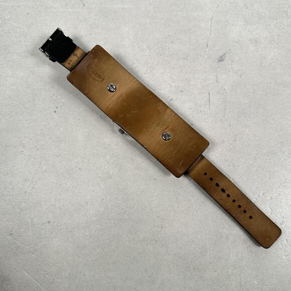 Fossil Big Tic Watch Mens 40mm Black Leather Cuff Grunge Rock New Battery - Picture 7 of 11